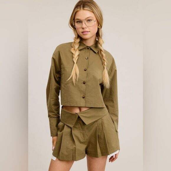 924. CHIC 2 PIECE SET BUTTON DOWN SHIRT WITH SKORT- OLIVE - Picture 2 of 5